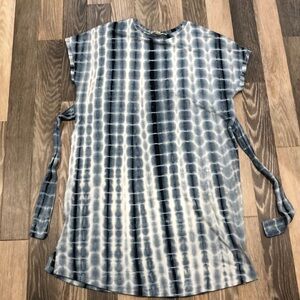 Girls Chelsea & Violet tie-dye tee dress. Size XL and in excellent condition.